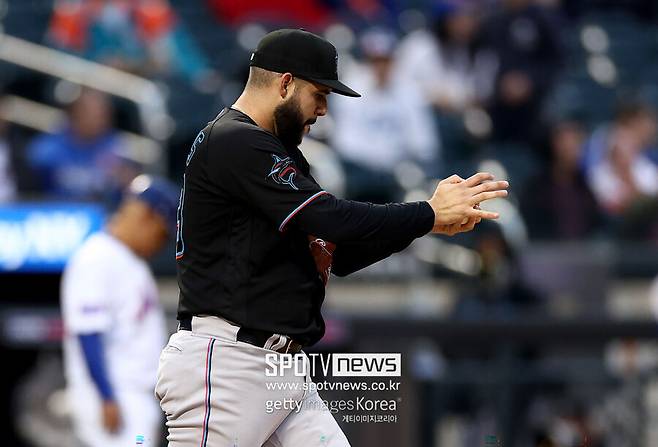 ▲ KBO리그에서 2년을 뛰고 메이저리그 복귀에 도전하고 있는 엔마누엘 데 헤이수스