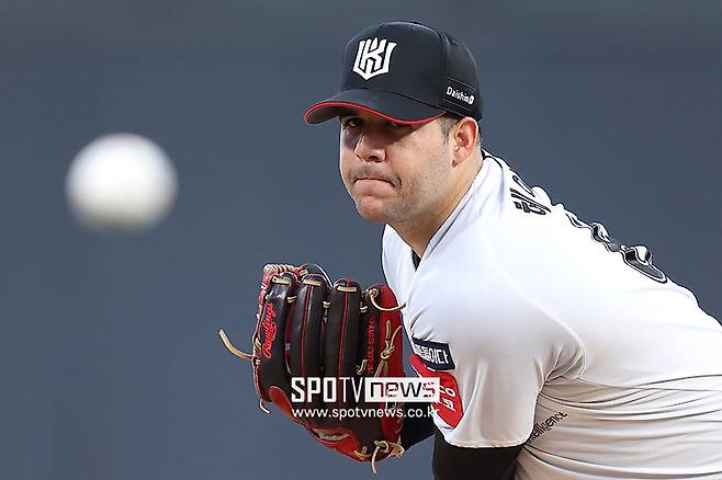 ▲ 헤이수스는 KBO리그에서의 2년 동안 마음가짐이 많이 변했고 더 성장한 투수가 됐다고 자신한다 ⓒ곽혜미 기자