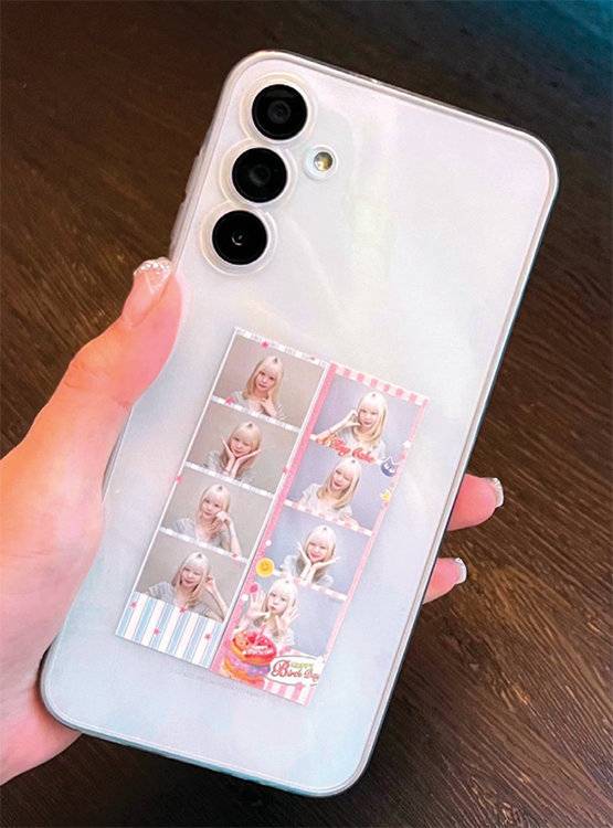 휴대전화 뒷면에 들어가는 미니 버전의 인생네컷이 화제다. 인생네컷 X(옛 트위터) 계정 캡처