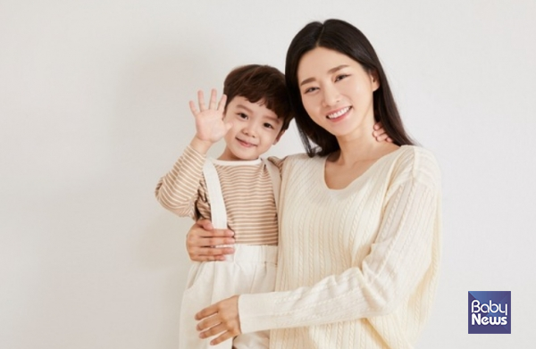 보령시는 지난 29일 아동보호 사례결정위원회를 통해 요보호아동의 가정위탁 보호를 결정하고, 해당 아동을 맞이하는 위탁부모에게 축하금을 지급하기로 했다. ⓒ베이비뉴스