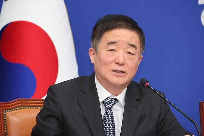 강득구 더불어민주당 최고위원이 11일 오전 서울 여의도 국회에서 열린 최고위원회의에서 발언을 하고 있다. 2026.02.11.뉴시스