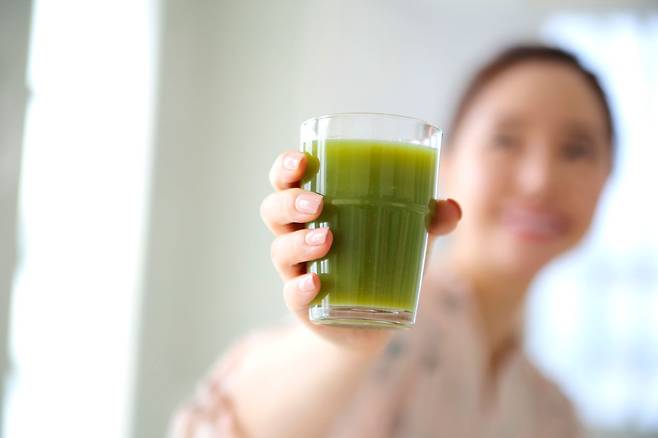 매일 과일이나 채소 주스 한 잔을 마시는 것이 유방암 발병 위험을 높인다는 연구 결과가 나왔다./사진=클립아트코리아