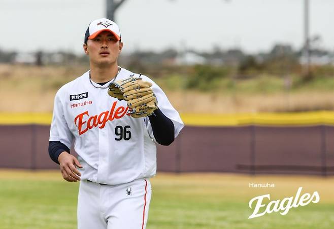 ▲ 문동주 정우주 김서현 등과 더불어 한화 마운드를 이끌어나갈 10년 인재로 손꼽히는 박준영 ⓒ한화이글스