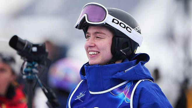 2026 동계올림픽에 출전한 선수 가운데 처음으로 트랜스젠더임을 밝힌 엘리스 룬드홀름. 사진 출처 AP 통신