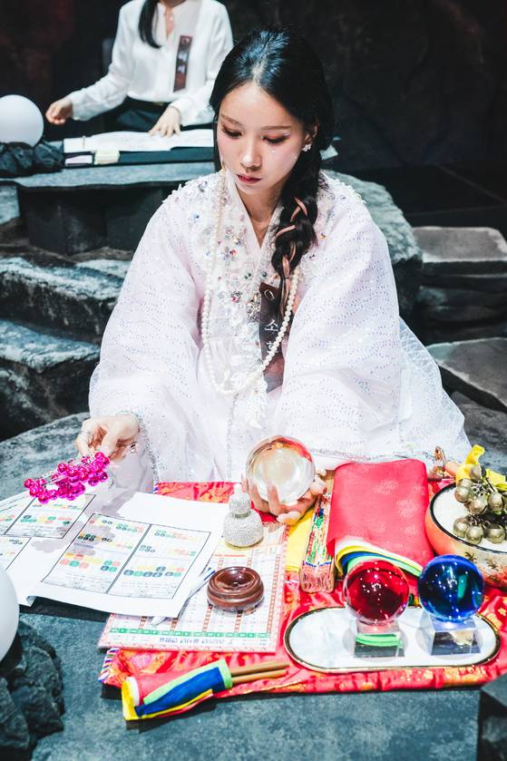 디즈니+ '운명전쟁49' 스틸컷. 디즈니+ 제공.