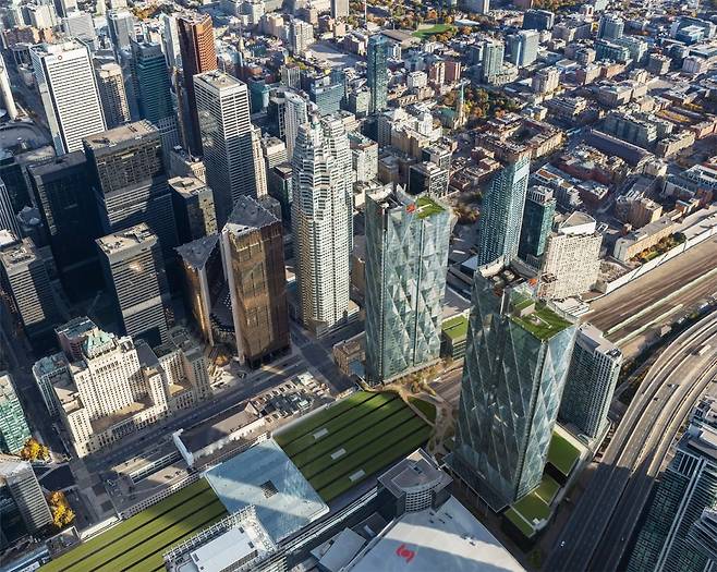 캐나다 토론토 중심업무지구에 조성되는 복합업무시설 CIBC스퀘어 조감도. /하인즈 제공