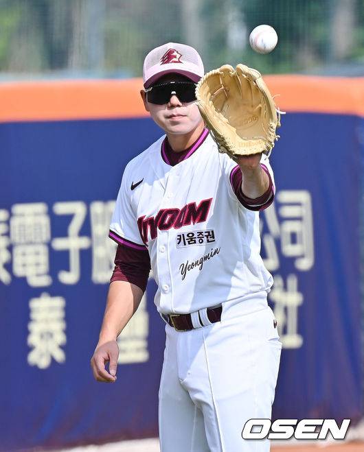 [OSEN=가오슝(대만), 이석우 기자] 키움 히어로즈 하영민 234 2026.02.03 / foto0307@osen.co.kr