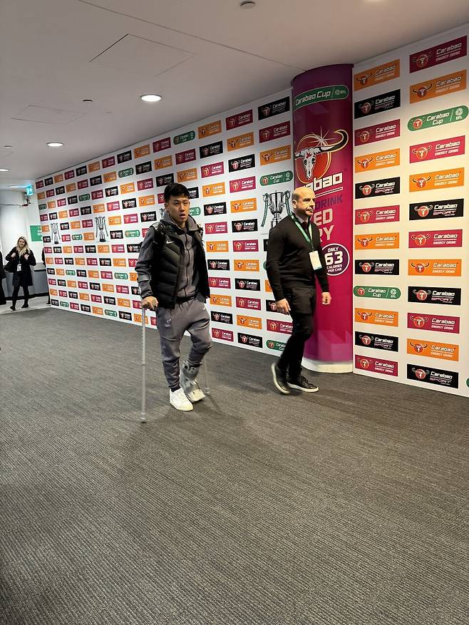 리버풀 미드필더 엔도 와타루. /사진=제임스 피어스 SNS