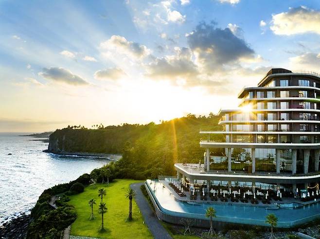 [서울=뉴시스] 파르나스 호텔 제주 전경. (사진=파르나스호텔 제공) 2026.02.12. photo@newsis.com *재판매 및 DB 금지