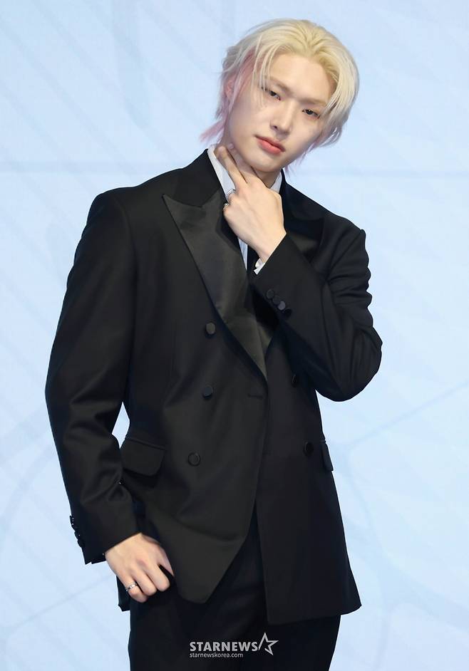 그룹 에이티즈(ATEEZ) 민기가 5일 오후 서울 여의도 페어몬트 앰배서더 호텔에서 진행된 미니 13집 '골든 아워 : 파트 4'(GOLDEN HOUR : Part.4) 발매기념 기자간담회에 앞서 포즈를 취하고 있다. /2026.02.05 /사진=이동훈 photoguy@