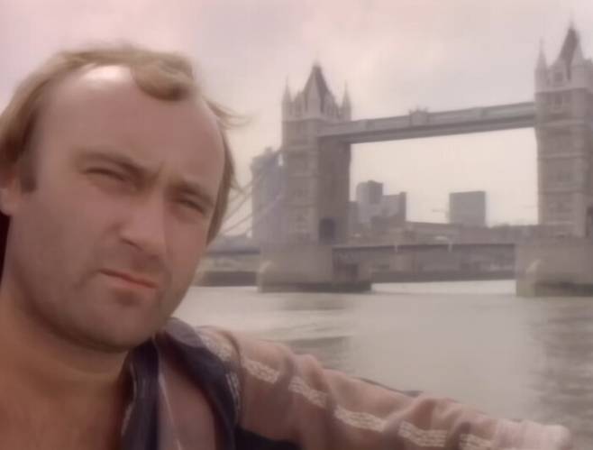 필 콜린스 ‘테이크 미 홈’ 뮤직비디오 장면. 유튜브 갈무리