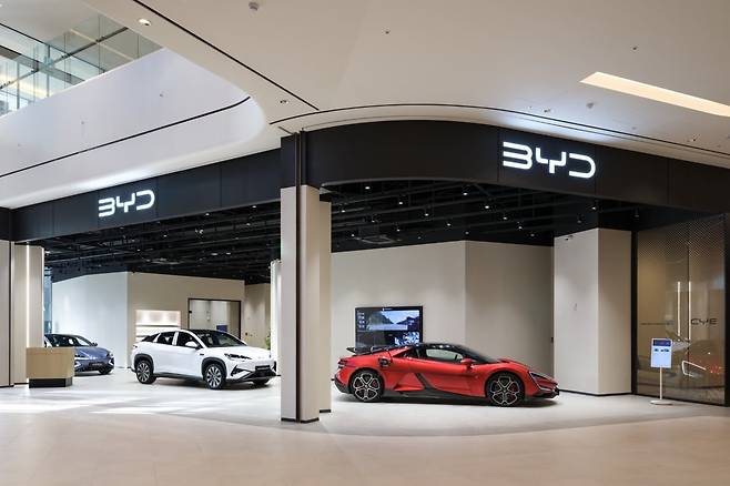 BYD Auto 스타필드 빌리지 운정 전시장. 사진=한국경제신문