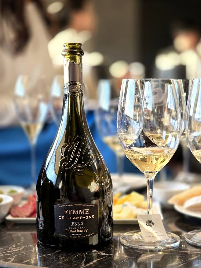 듀발 르로이 팜므 드 샴페인 브뤼 나뚜르 2002. 최현태 기자