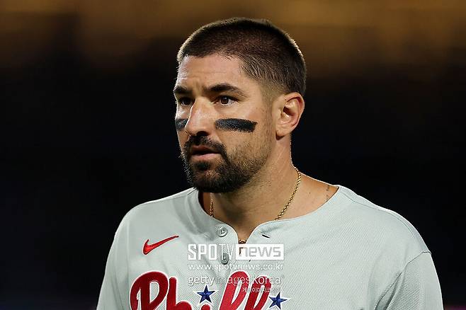 ▲ 닉 카스테야노스