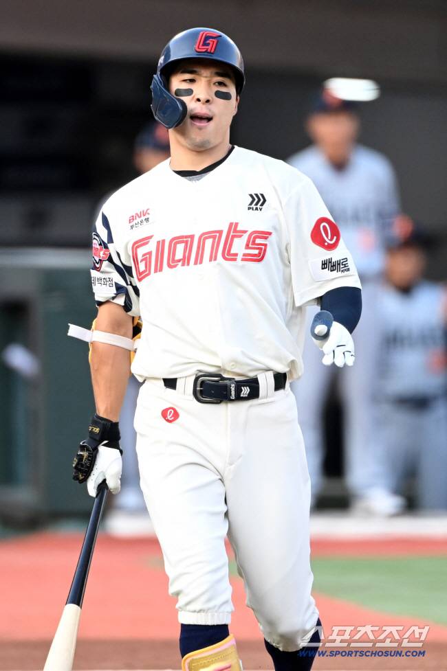 롯데 김동혁. 스포츠조선DB