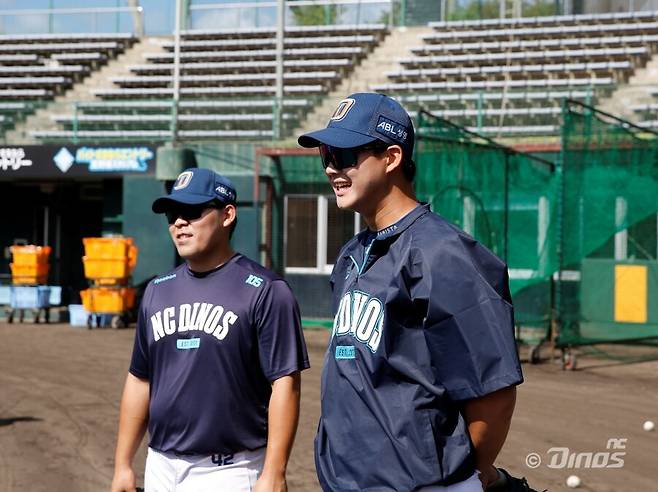 ▲ NC 포수 김정호(왼쪽)와 이희성 ⓒ NC 다이노스