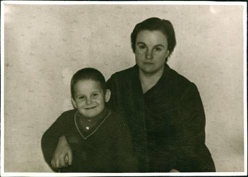 어린 시절 란코프 교수와 어머니 [본인 제공]