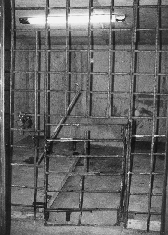 A jail cell in the basement of Chijon Family's hideout in Yeonggwang County, South Jeolla [JOONGANG ILBO]