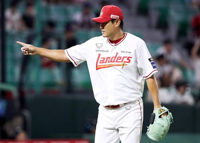 ▲ 노경은은 미야자키 2군 캠프 합류 후 첫 불펜부터 117구를 던지며 완벽한 준비 태세를 과시했다 ⓒSSG랜더스