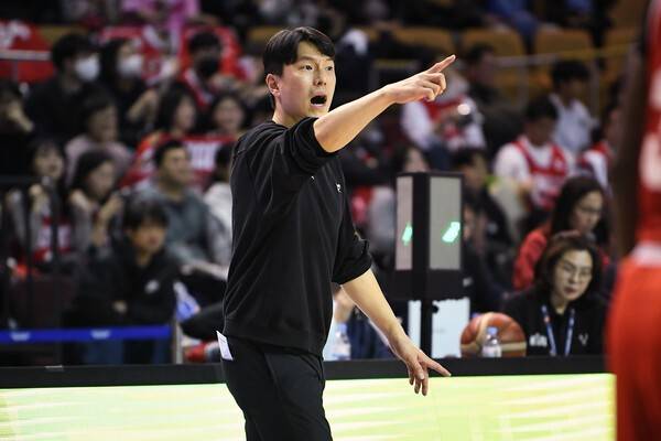 서울 삼성 김효범 감독. /사진=KBL
