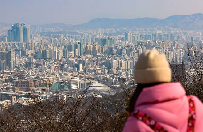 서울 남산에서 바라본 시내 아파트 모습 연합뉴스