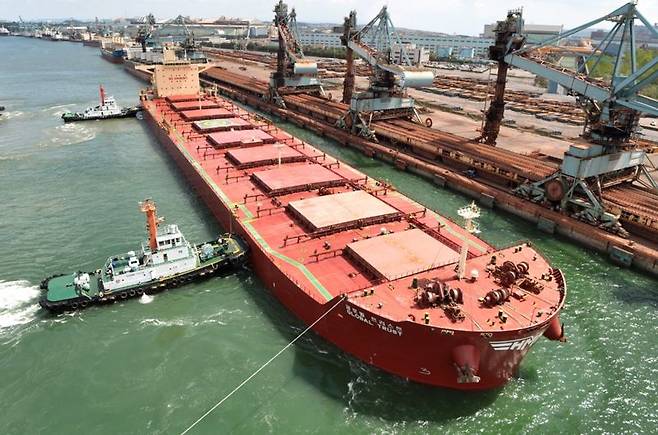 HMM의 건화물선(Dry Bulk) Global Trust호. HMM 제공