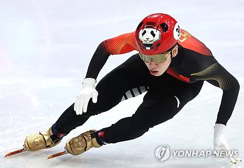 중국 쇼트트랙 국가대표 린샤오쥔 중국으로 귀화해 8년 만에 올림픽 무대에 나선 임효준 [밀라노=연합뉴스]