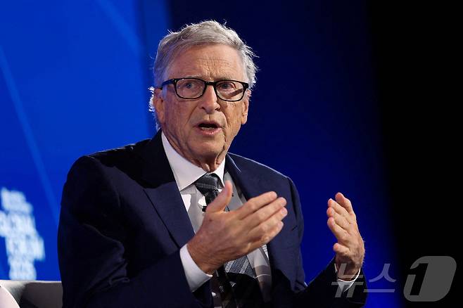 빌 게이츠 마이크로소프트 창업자가 지난 9월 24일 미국 뉴욕 맨해튼에서 열린 블룸버그 자선재단 연례 글로벌 포럼에서 발언하고 있다. 2025.11.07. ⓒ 로이터=뉴스1