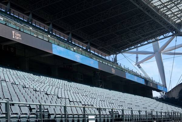 전주월드컵경기장 LED 리본 디스플레이 보드 도입. /사진=전북현대