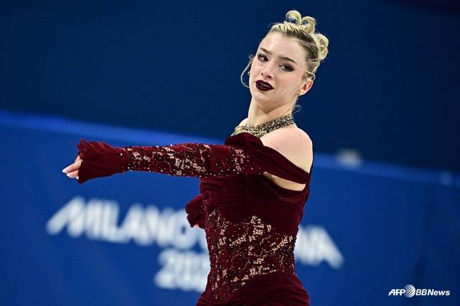 여자 싱글 연기를 펼치는 엠버 글렌. /AFPBBNews=뉴스1