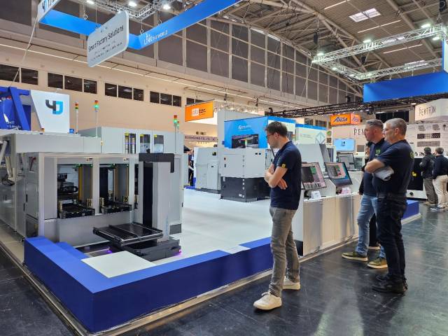 대구에 본사를 둔 와이제이링크는 지난해 11월 독일 뮌헨에서 열린 프로덕트로니카 2025에서 자율이동로봇