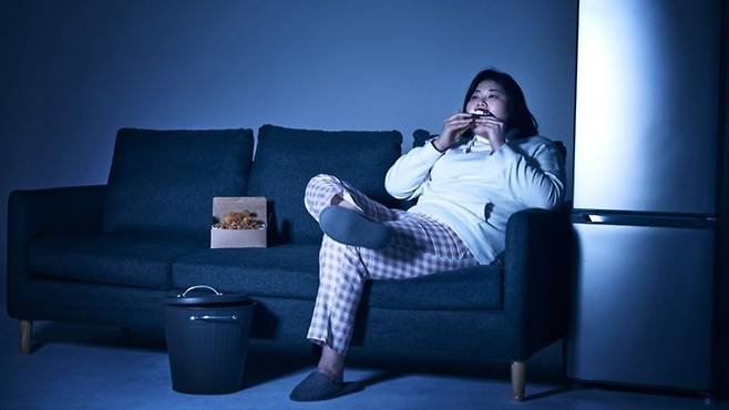 취침 전 3시간 이상 공복을 유지하면 심혈관 건강이 개선될 수 있다|출처: 게티이미지뱅크