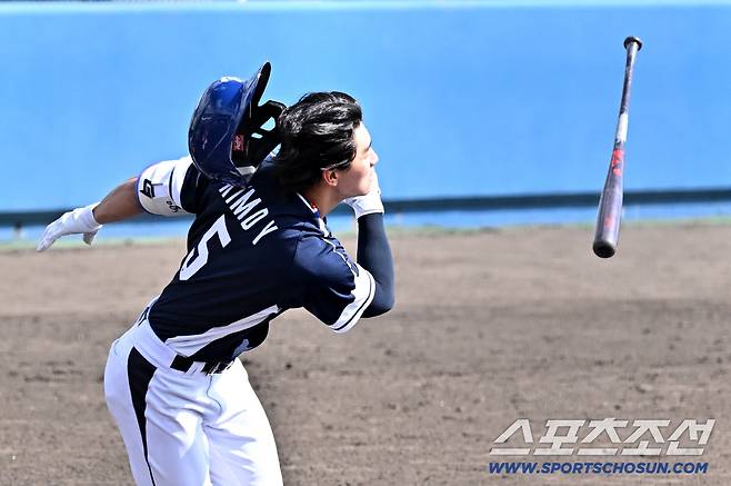 김도영이 21일 일본 오키나와 고친다구장에서 열린 한화 이글스와의 평가전에서 안타를 날리고 있다. 오키나와(일본)=박재만 기자 pjm@sportschosun.com