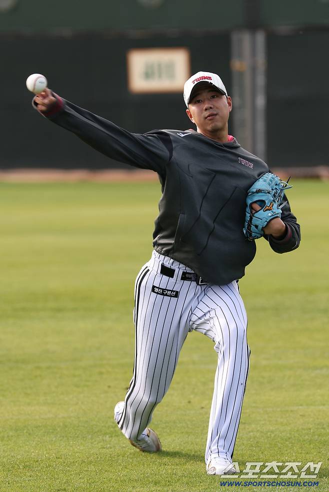 LG 트윈스 정우영이 애리조나 캠프에서 훈련하고 있다. 사진제공=LG 트윈스