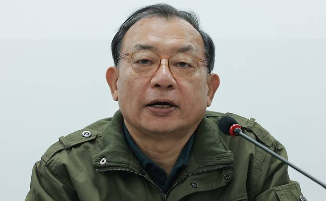 국민의힘 이정현 공천관리위원장이 20일 서울 여의도 국민의힘 중앙당사에서 열린 제9회 전국동시지방선거 중앙당 공관위 제1차 회의에서 발언하고 있다. 연합뉴스