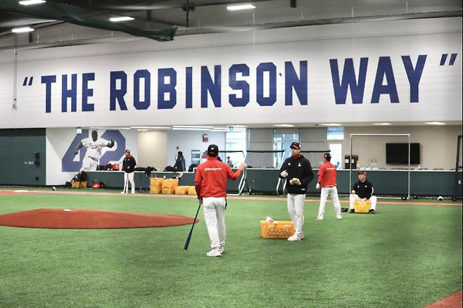 미국 플로리다 1차 스프링캠프에서 훈련 중인 SSG 선수단. SSG 제공