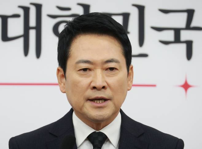 장동혁 국민의힘 대표가 20일 서울 여의도 국회에서 기자회견을 하고 있다. / 사진=뉴시스