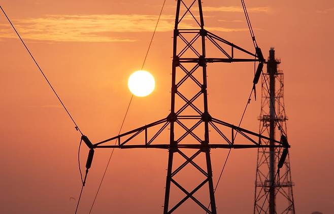 구미산업단지가 '대한민국 1호 탄소중립산단'으로 지정됐다. 사진은 독자 이해를 돕기 위한 이미지. (사진 클립아트코리아)/뉴스펭귄