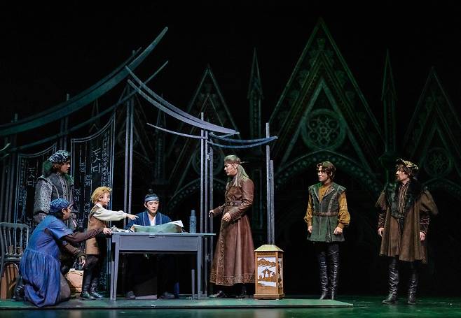 뮤지컬 '한복 입은 남자'. EMK뮤지컬컴퍼니 제공