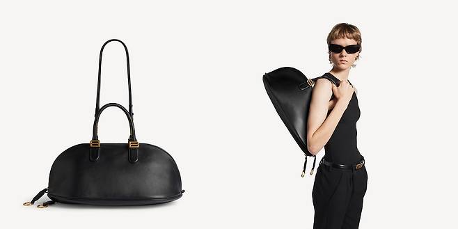 발렌시아가 볼레로 볼링백 메탈 엠블럼에는 피치올리가 새롭게 디자인한 로고가 올라갔다. 사진 발렌시아가