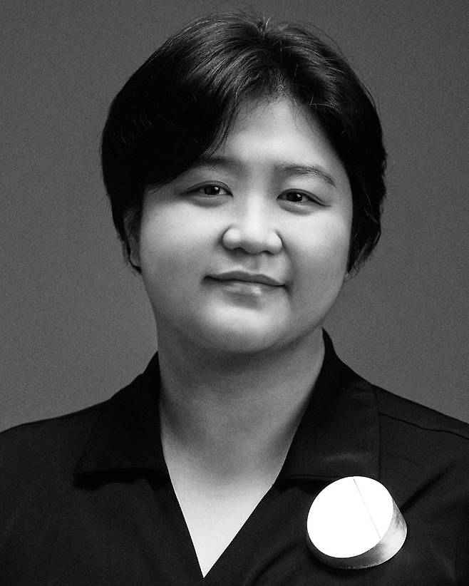 2026 로에베 크레프트 어워드의 최종 후보에 오른 아티스트 조수현. 사진 로에베