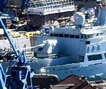 최근 SNS에 올라온 중국의 155mm 추정 함포 사진. X캡처 @ScottxBronson