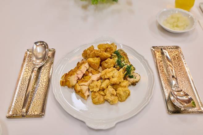 23일 청와대 상춘재에서 열린 한-브라질 정상 내외의 치맥 회동 메뉴 사진. 사진제공=청와대