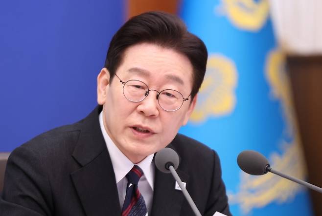 이재명 대통령, 국무회의 주재     (서울=연합뉴스) 한상균 기자 = 이재명 대통령이 24일 청와대에서 열린 국무회의에서 발언하고 있다. 2026.2.24 [청와대통신사진기자단]     xyz@yna.co.kr