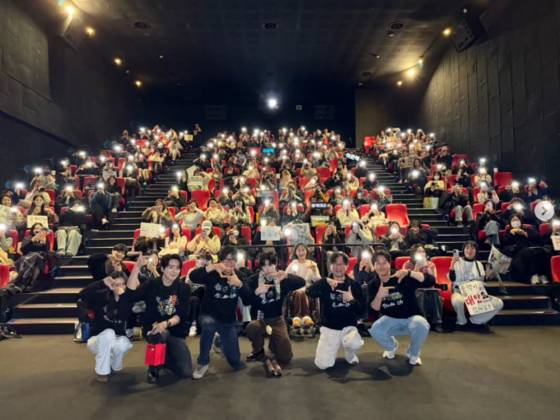 영화 '왕과 사는 남자' 무대인사 〈사진=쇼박스 공식 계정〉