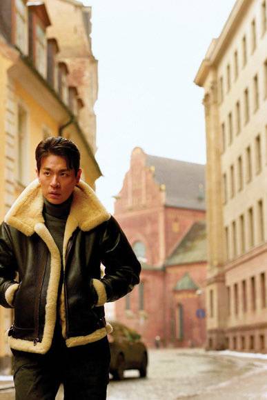 영화 ‘휴민트’에서 상남자의 가슴 시린 멜로 연기를 선보인 박정민.&nbsp;&nbsp;