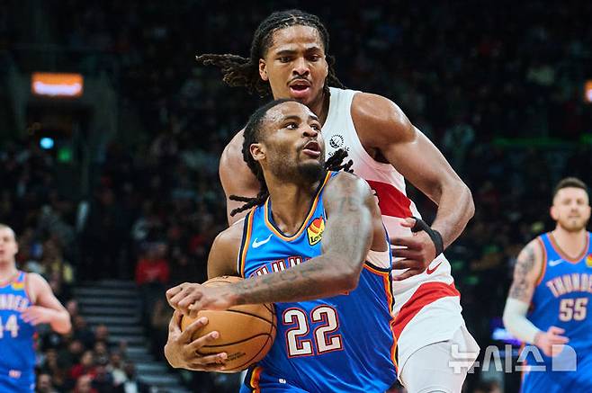 [토론토=AP/뉴시스] 미국프로농구(NBA) 오클라호마시티 선더의 카슨 월레스. 2026.02.24.