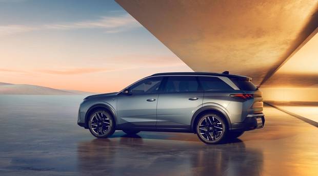 푸조 올 뉴 5008 스마트 하이브리드