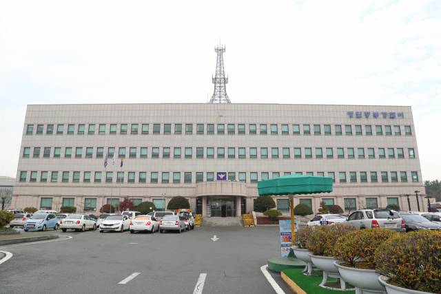 경남 창원중부경찰서 청사 전경.