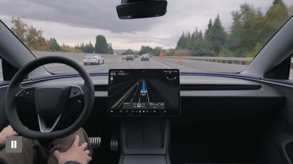 B2B 자율주행이 적용된 테슬라 자동차. [출처=테슬라]